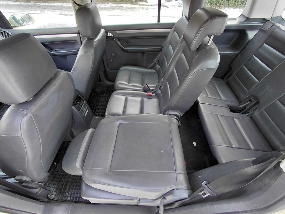 Mocno DOINWESTOWANY VW Touran 1.9 Tdi Skóry KLIMA BDB stan!