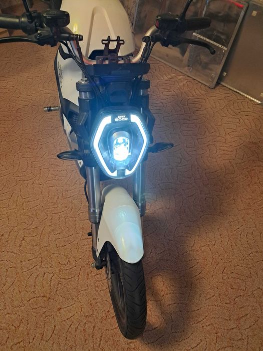 Електромотоцикл Super Soco TS1200R