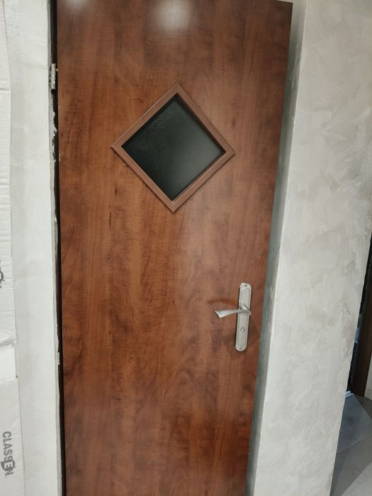 Sprzedam drzwi wewnętrzne bez ościeżnicy