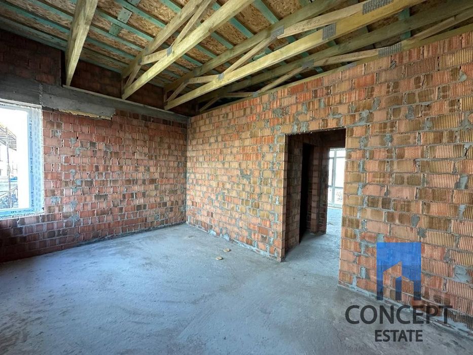 Продам таунхаус в Золотых ключах