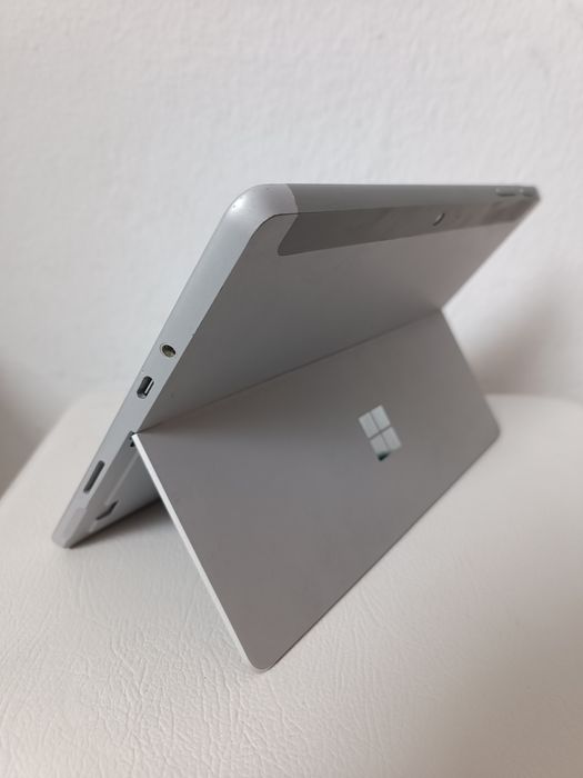 Tablet - Microsoft Surface Go 2 (Prateado)