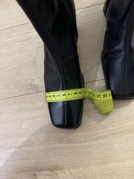 Чоботи шкіряні 35розмір