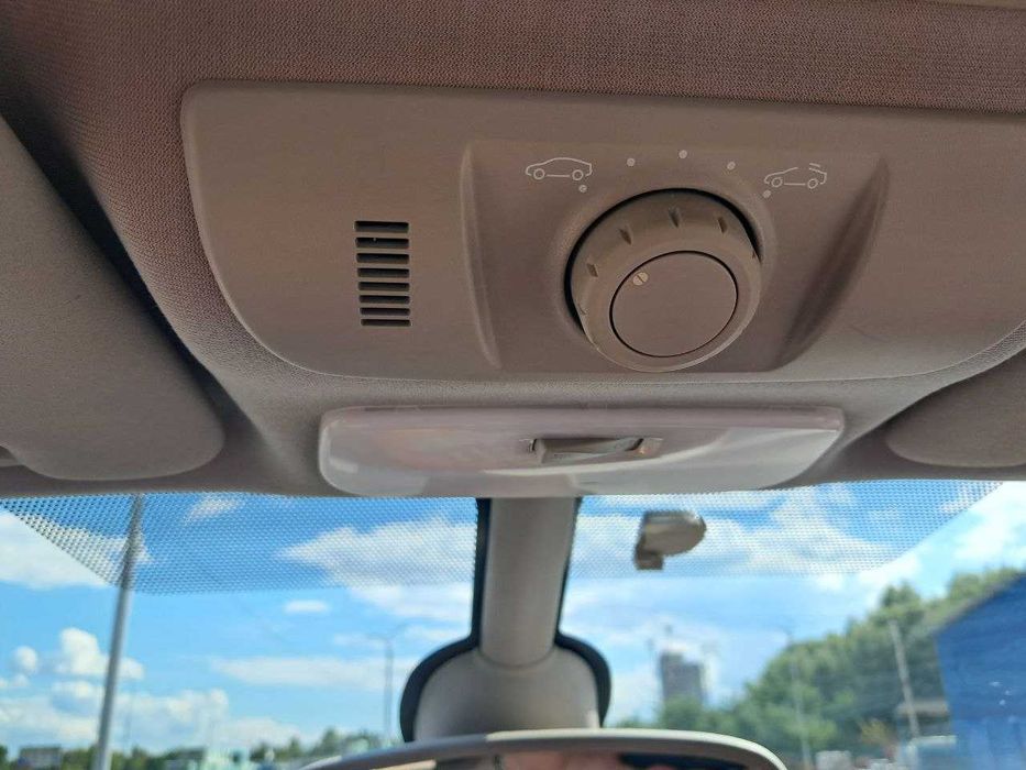 Renault Grand Scenic 2013