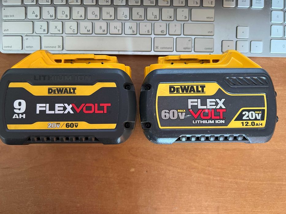 Аккумулятори Dewalt  неробочі