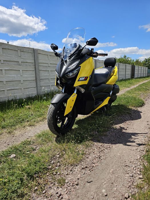 Yamaha x-max 250 з оригінальним пробігом лише 5000 км