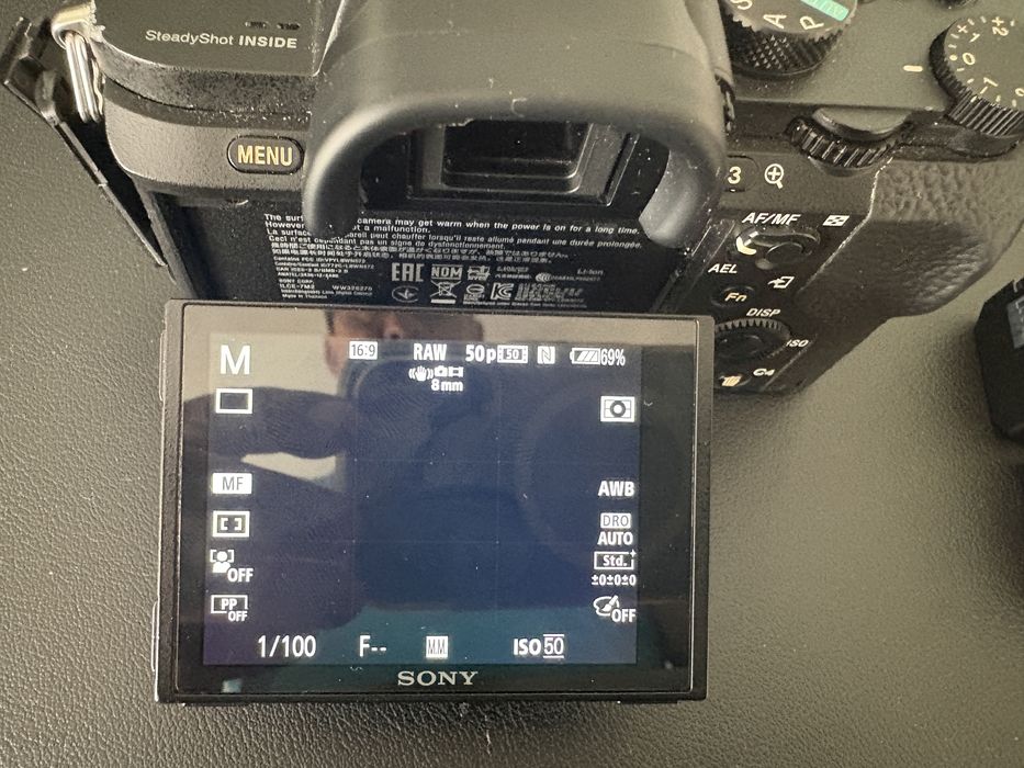 Mirrorless Sony a7ii usada