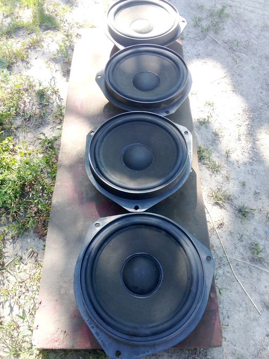 Колонки з Вектри С