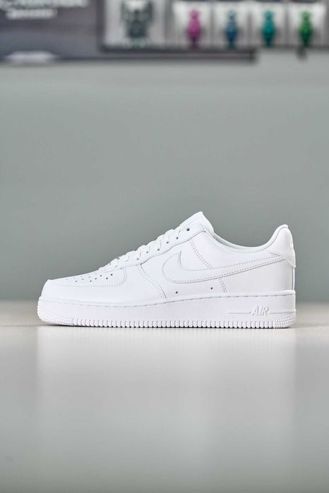 Nike“Air_Force_1_Low_'07” Biały R.37,5