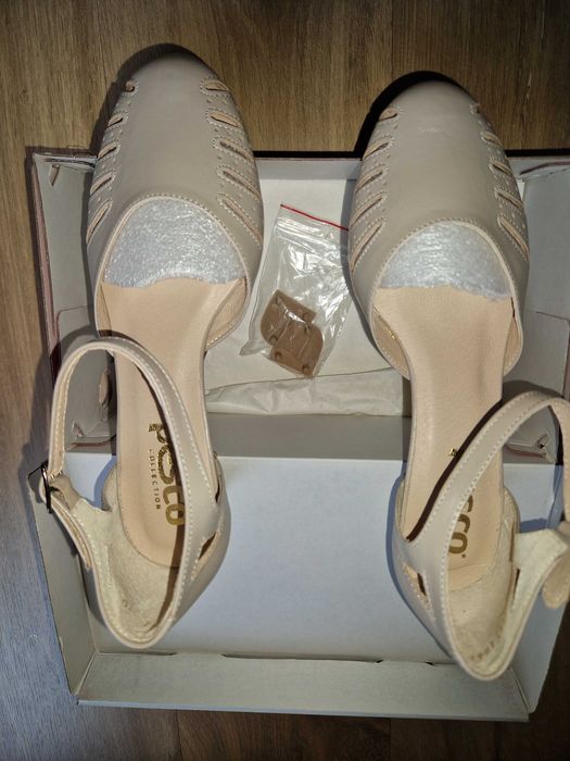 Damskie buty letnie