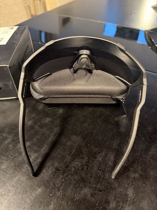 Oculos scott shield