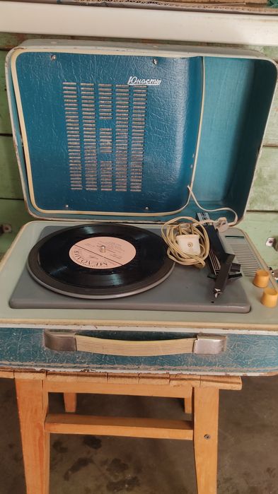 Програвач платівок.