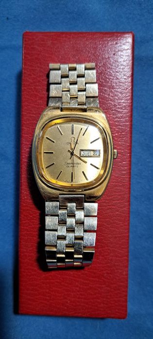 Relógio Omega seamaster.