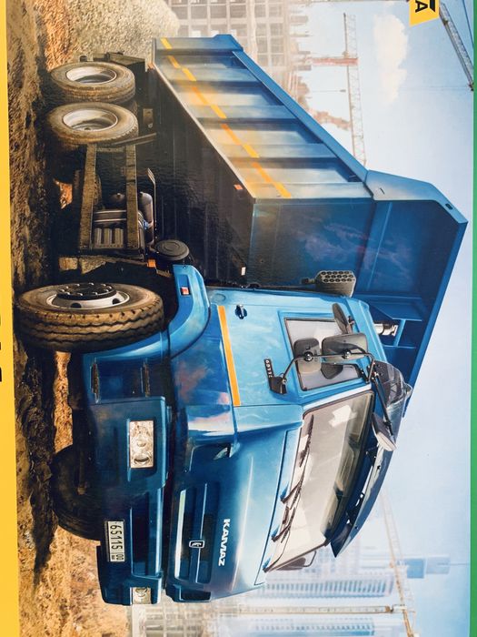 Samochód ciężarowy Kamaz 65115 model dobsklejania Zvezda 43006