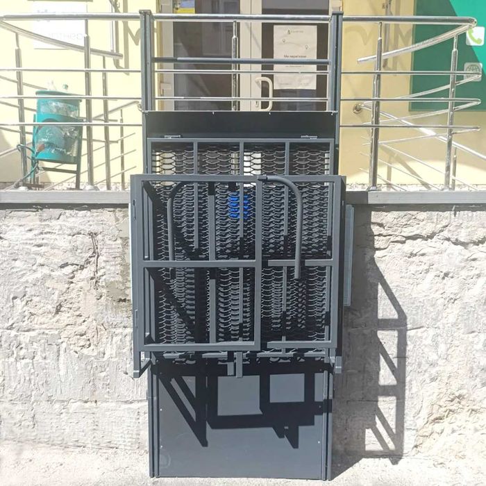 Вертикальний підйомник платформа для інвалідів