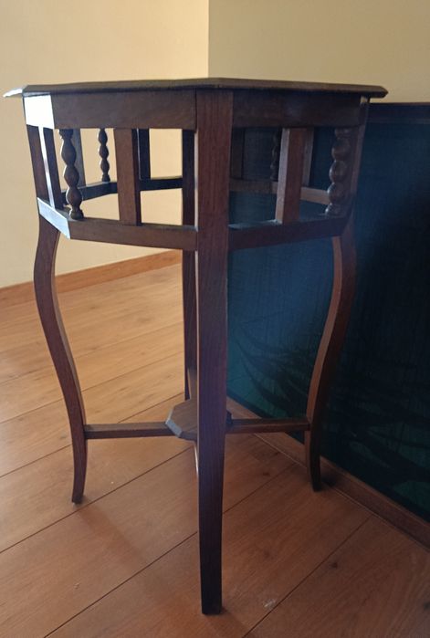 Mesa antiga madeira maciça