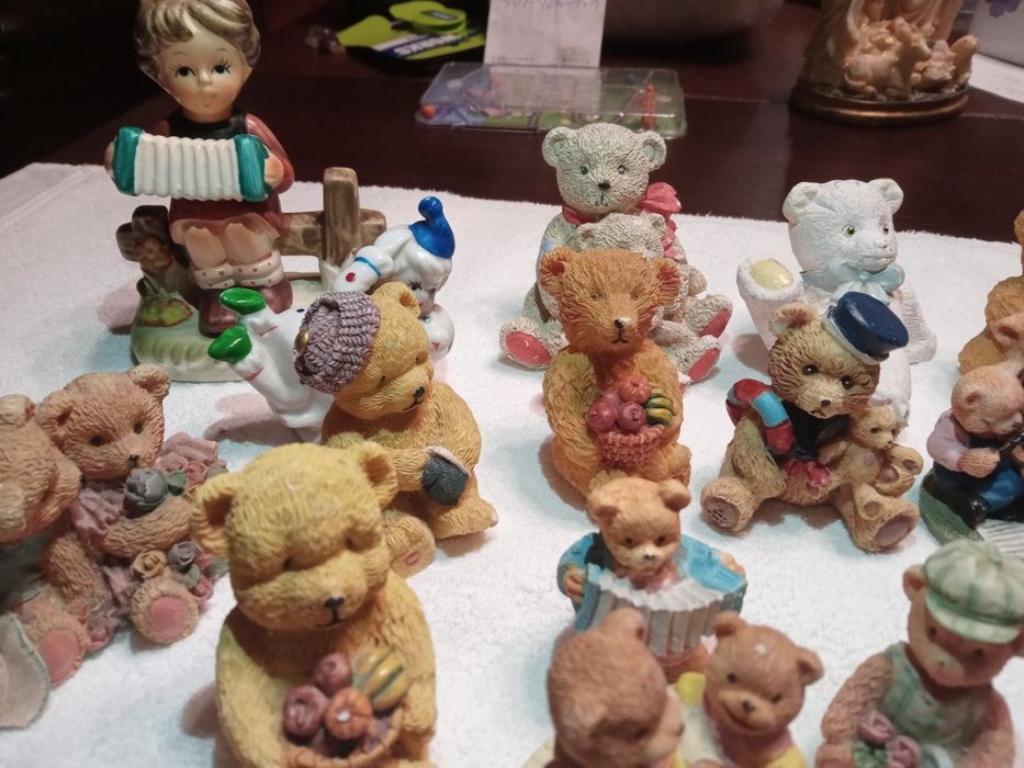 Figurka zestaw figurki misie misi misia misie kolekcjonerskie figurek