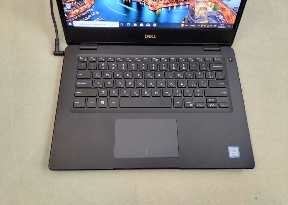Dell  3400_i5_8gen/ram 8/SSD 128 gb