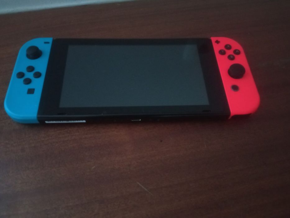 Nintendo Switch 1 c/ conta com jogos
