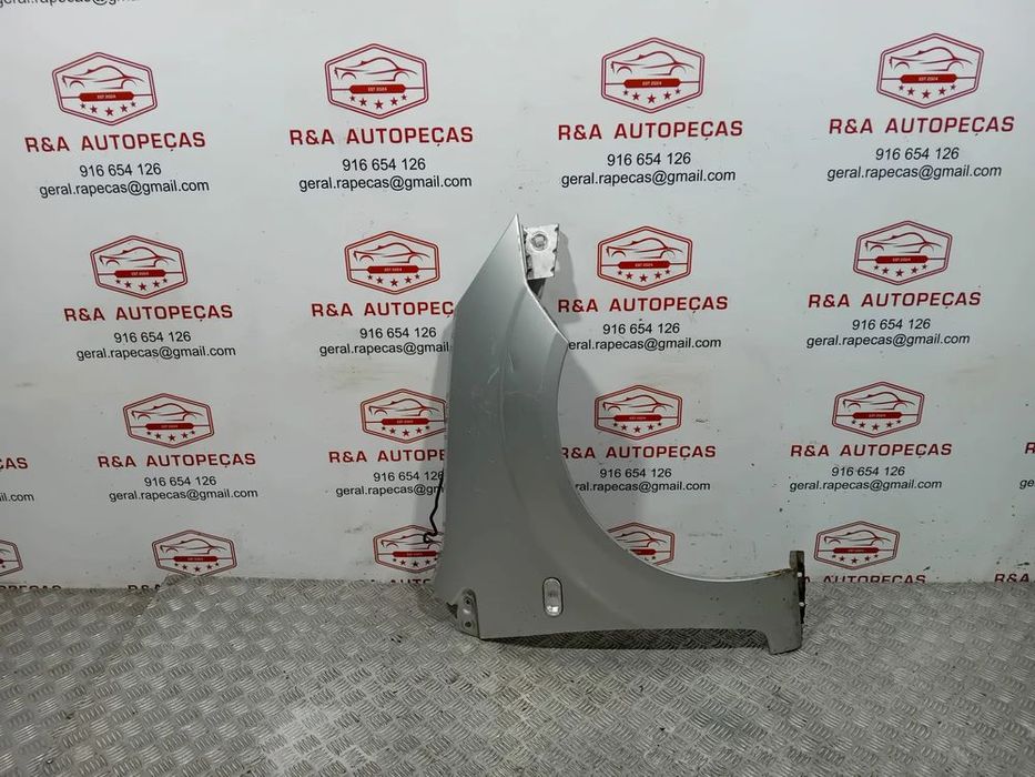 Guarda Lamas Direito Ford Fiesta V 5 Original