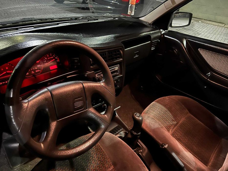 SEAT TOLEDO 1L 1.6i