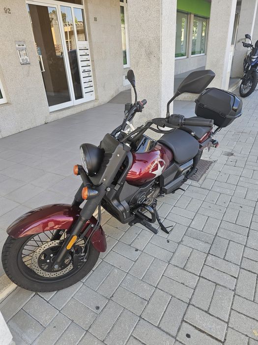 UM renegade commando 125cc