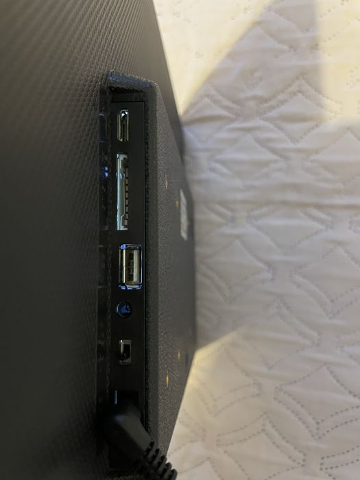 Цифрова фоторамка 17 дюймів Fotoframe