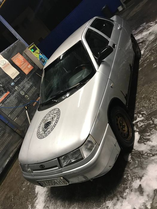 Продам ваз 2110 16v