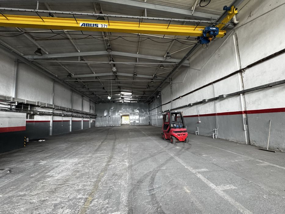 Hala magazynowo-produkcyjna z suwnicą 884,24 m²