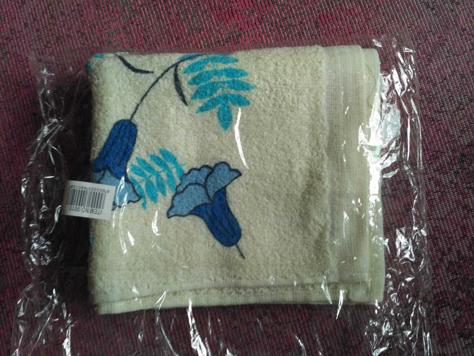 Полотенце рушник с синими колокольчиками новое полотенечко для лица