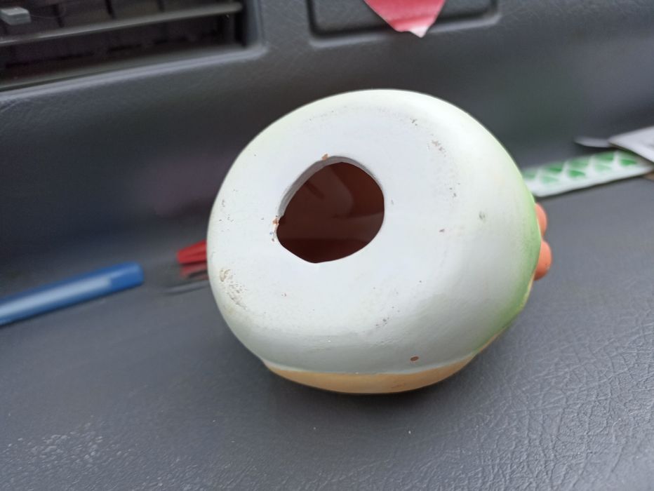 Ceramiczna Stara figurka kurka