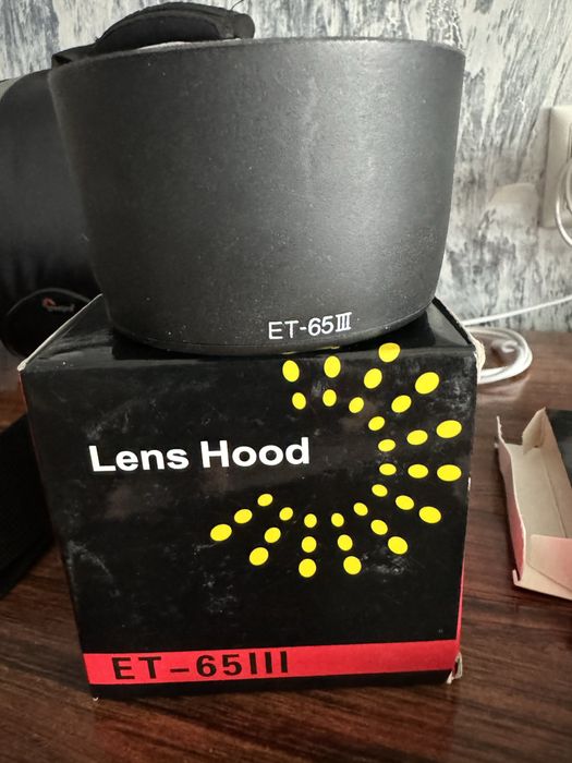 Фотоапарат Canon 100D з кіт.обʼєк. І обʼєктив Canon EF85 f 1.8