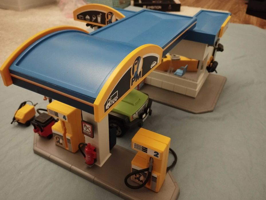 Playmobil City Life Stacja benzynowa 70201