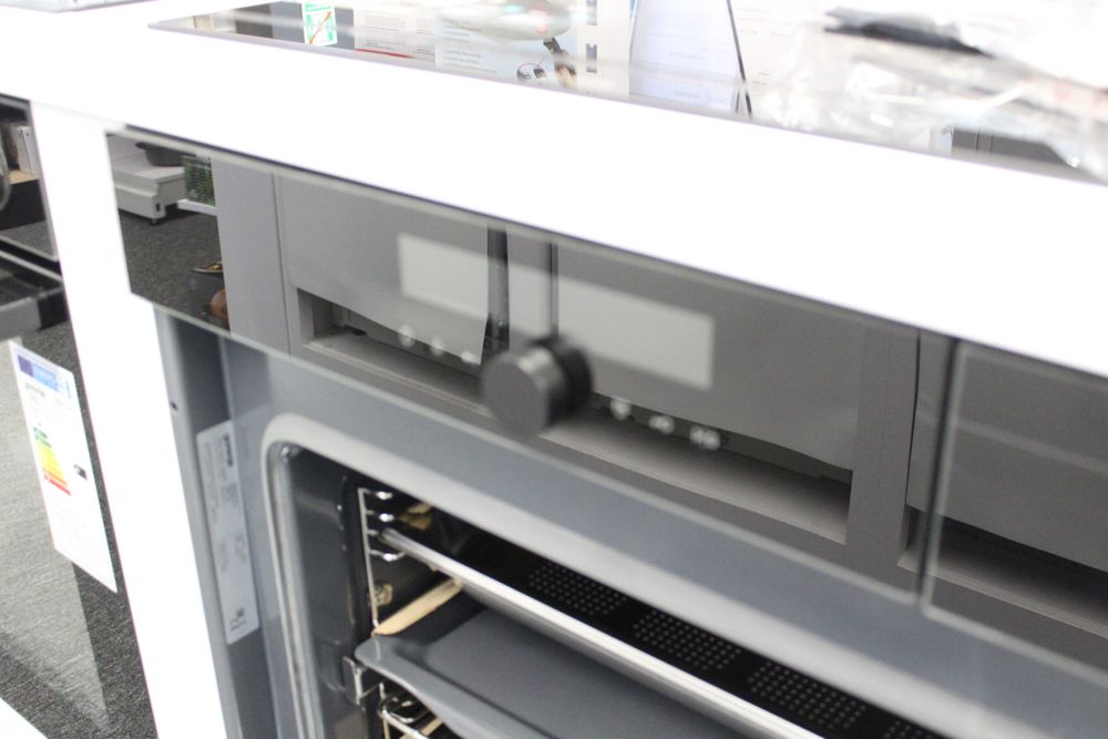 Piekarnik parowy Gorenje BCS798S24BG Ekspozycja/wyprzedaż/nieużywany