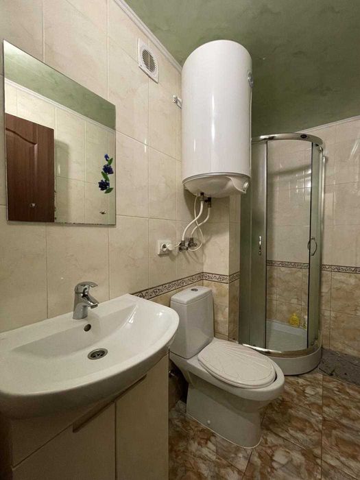 Продаж 2-кімнатної квартири по вул. Вовчинецька , 202