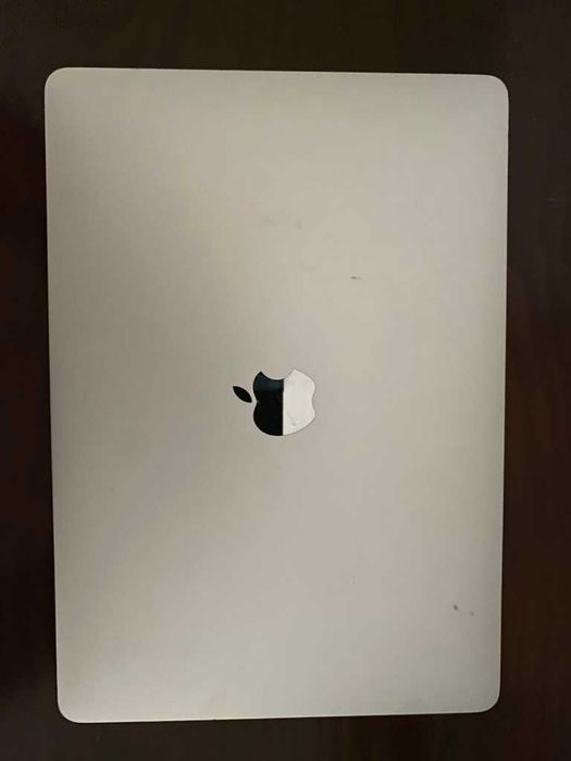 MacBook Pro 13" 2017 A1706 Touch Bar - Ecrã Avariado - Para Peças/Reparação