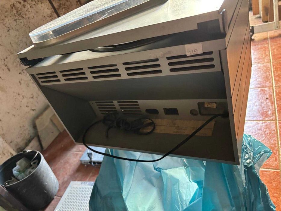 Aparelho de gira discos e gravador de cassetes Grunding