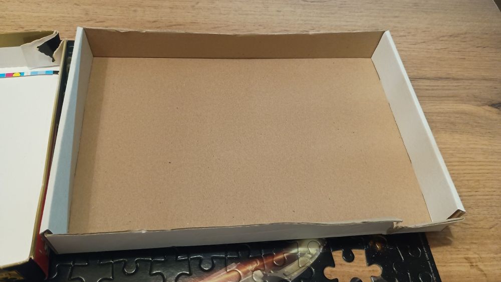 Retro puzzle Trefl Geiezdne Wojny 160el. (2 brakują)