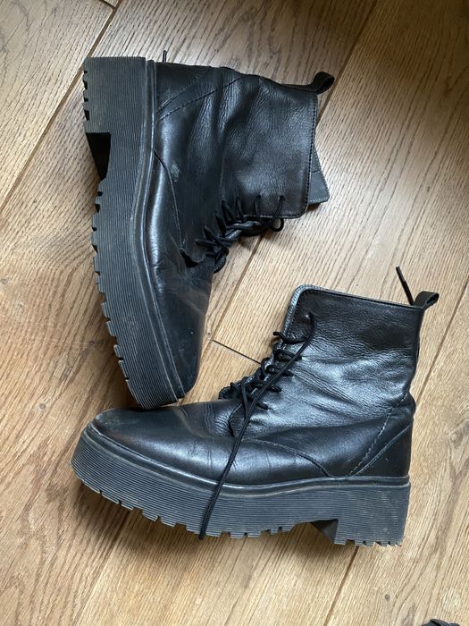 buty glany czarne 39