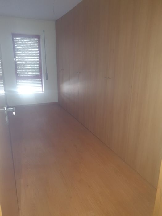 Vendo t4 renovado s. J. Madeira