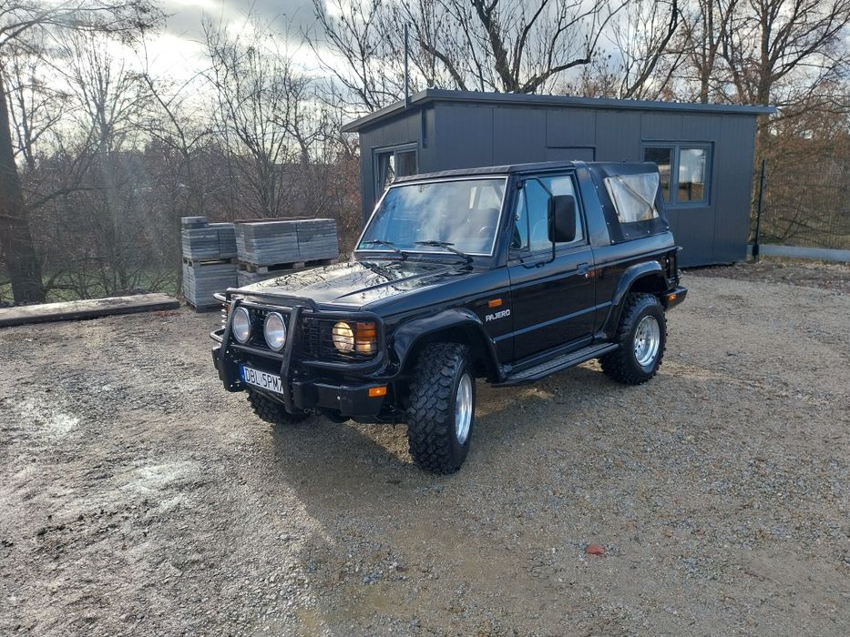 Mitsubishi Pajero Cabrio 2.6 benzyna