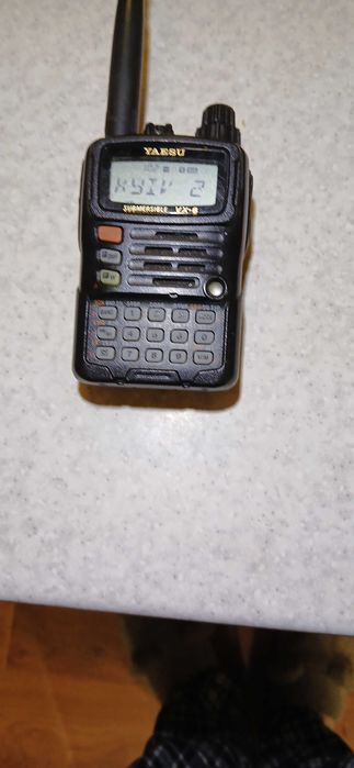 Радіостанція YAESU VX-6