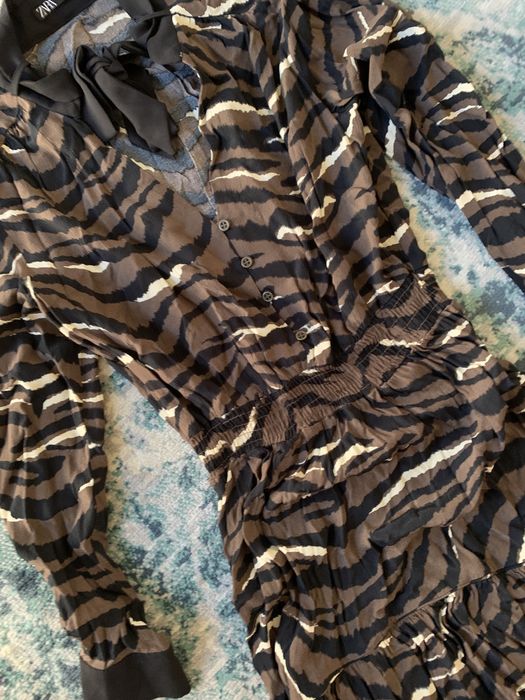 Vestido padrão zebra Zara