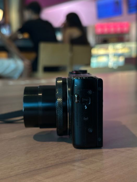 Camera canon g7x