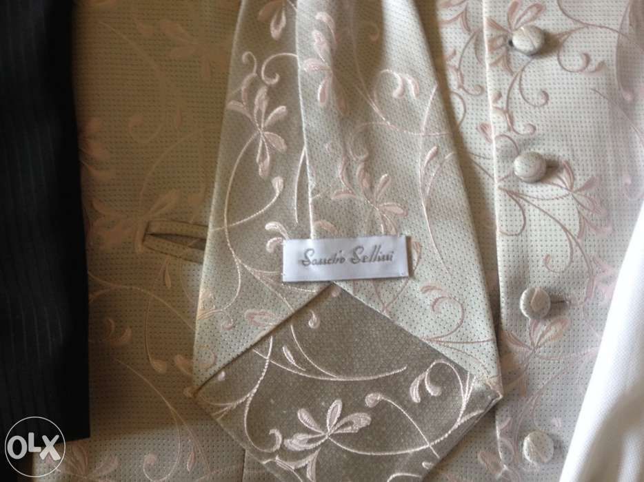 Fato de noivo como novo