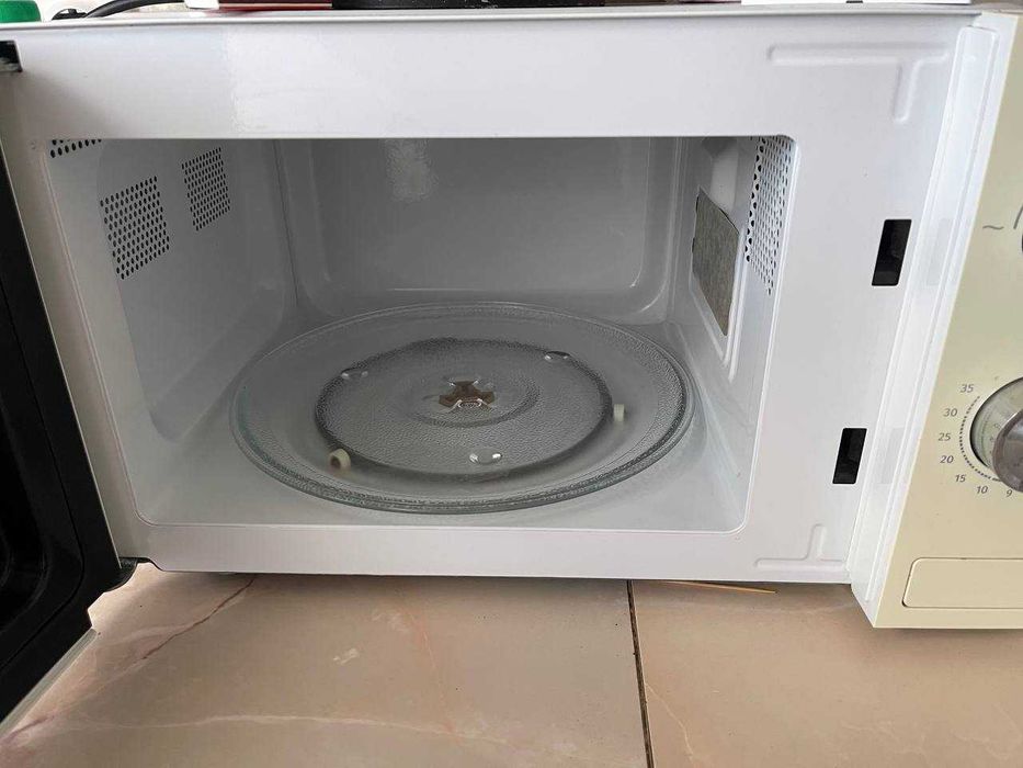 Продаю мікрохвильовку gorenje