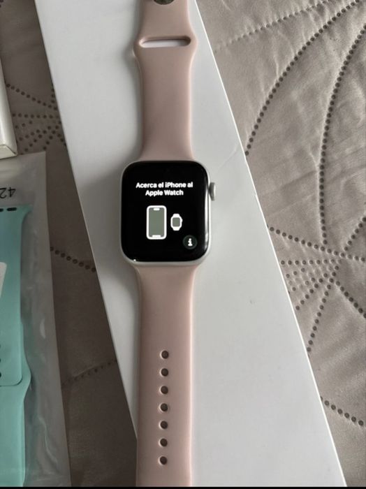 Apple Watch 6 44 MM silver Alu white sport Band cellular