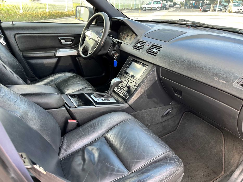 Volvo XC90 Automática + Teto + 7 Lugares