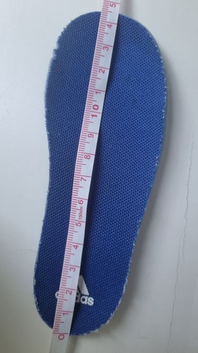 Кросівки Adidas 23 розмір 14,5см устілка