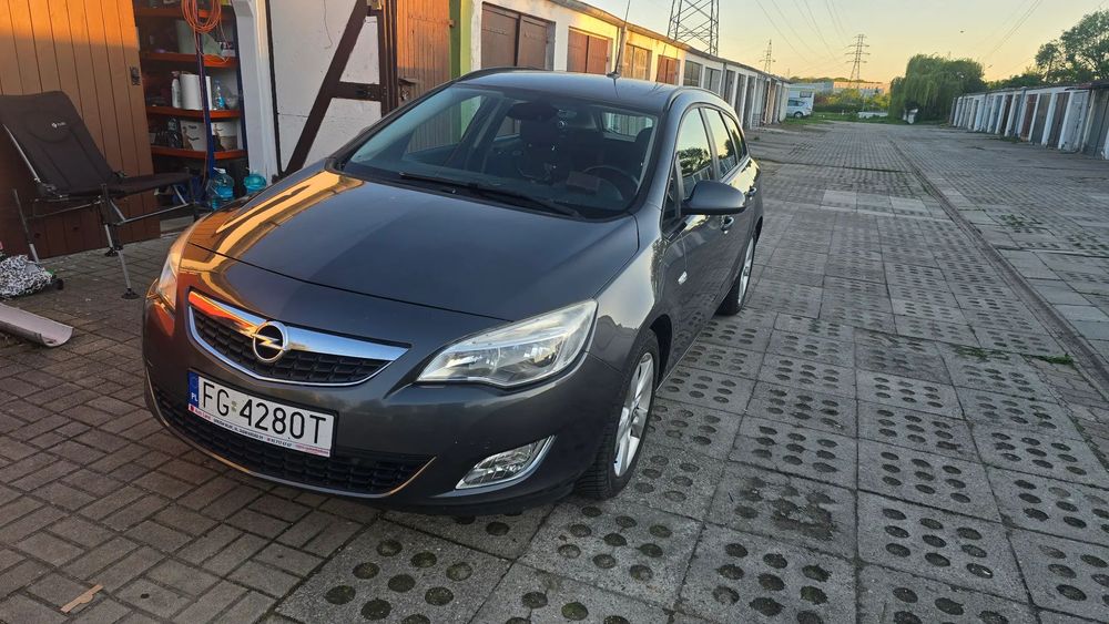 Opel Astra