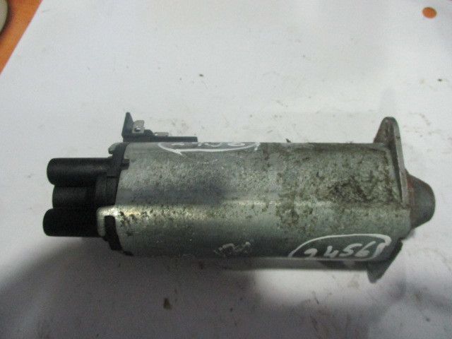 Motor regulação de bancos VOLVO V70 II (SW)